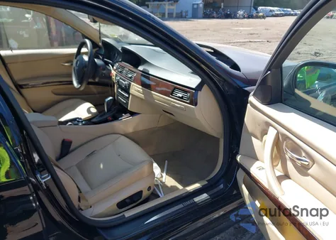 2011 BMW 328I xDrive from USA, damaged, VIN WBAPK5G5XBNN79010